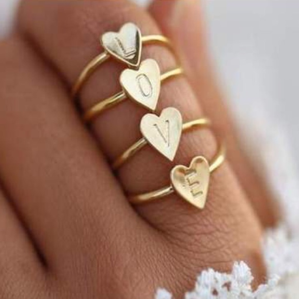 {KORTNEY} dainty initial heart ring - Picture 1 of 4